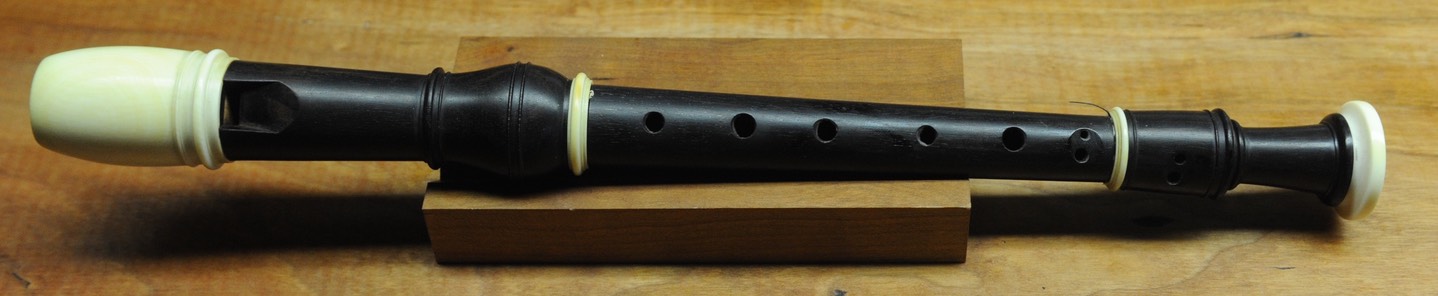 Dolmetsch Sop 3 1.jpg