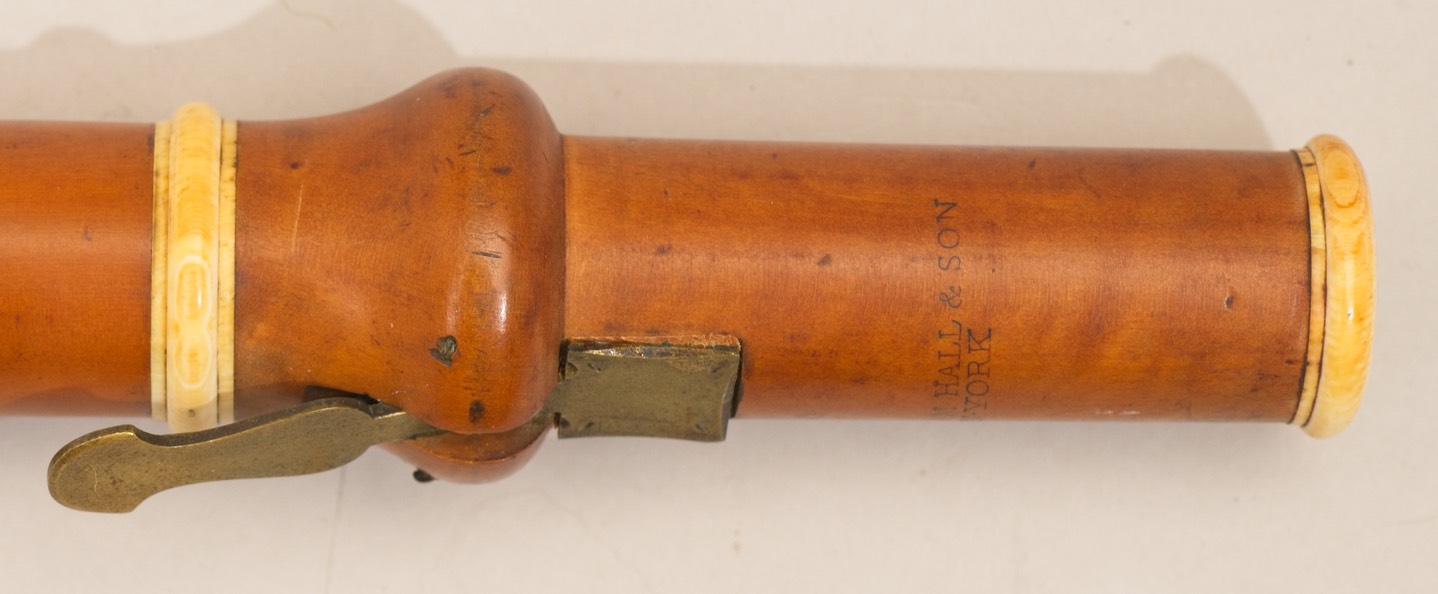 Hall & Son 1-keyDSC 9168
