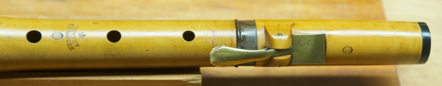 Herouard 1-key 7.jpg